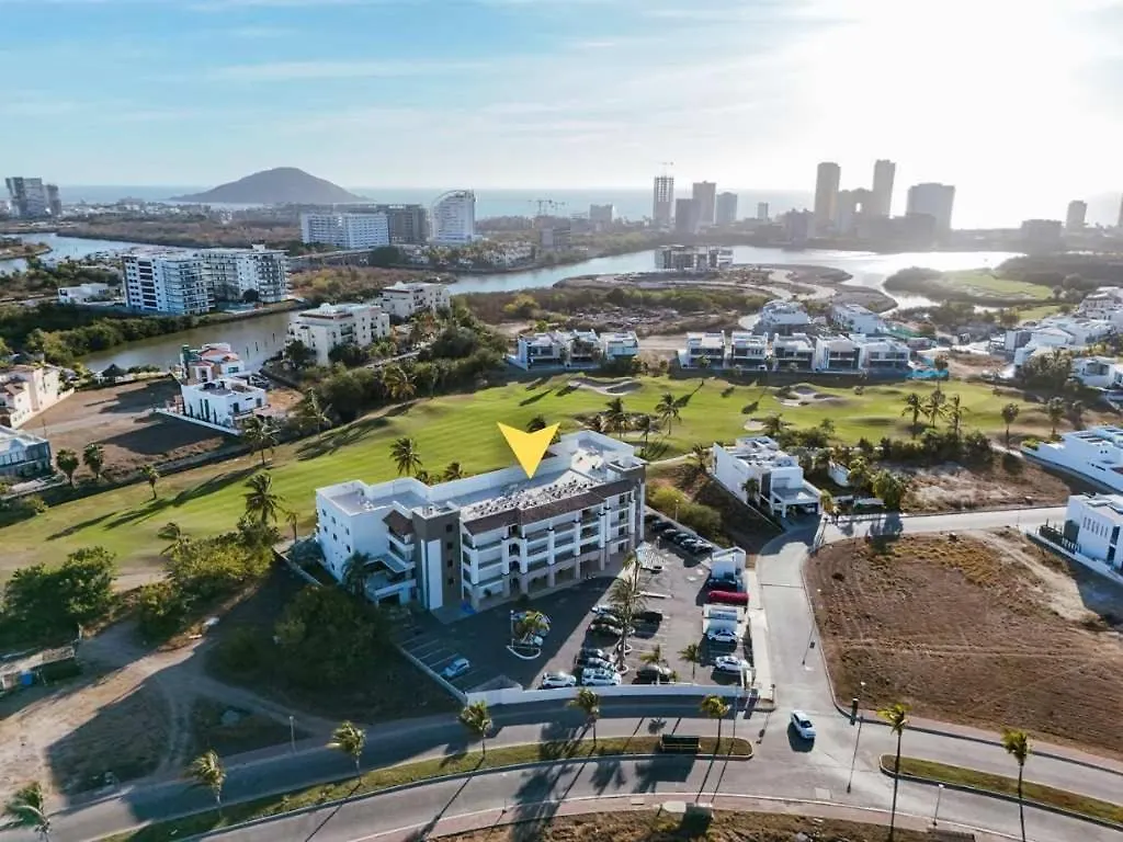 Departamento Con Vista Al Campo De Golf & Alberca - Santa Barbara Apartment Mazatlan Mexico